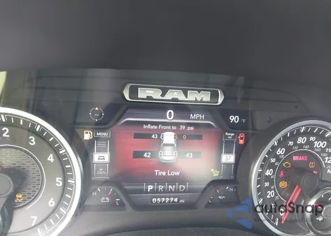 2024 Ram 1500 Big Horn 4X4 5'7 Box из США, поврежденный, VIN 1C6SRFFT1RN125616